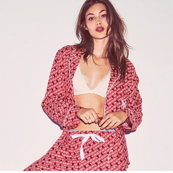 Victoria's Secret Other - Victoria’s Secret the dreamer flannel pj set size sm deer 🦌 print red & black